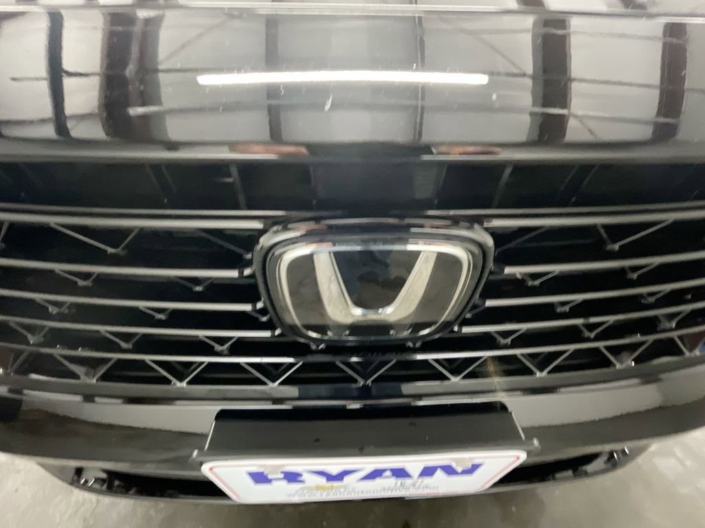 Used 2024 Honda Accord Sport image 29