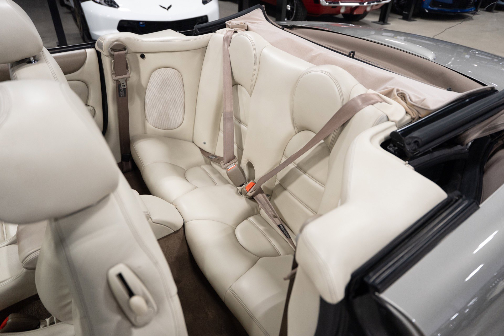 Used 2006 Jaguar XK8 Convertible image 50
