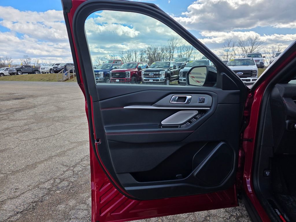 New 2026 Ford Explorer ST AWD/4WD image 17