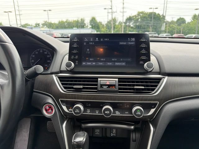 Used 2019 Honda Accord EX-L image 18