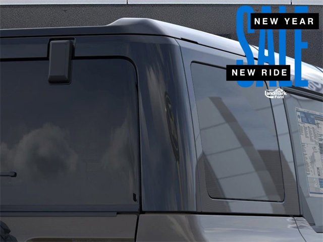 New 2025 Ford Bronco Badlands image 25