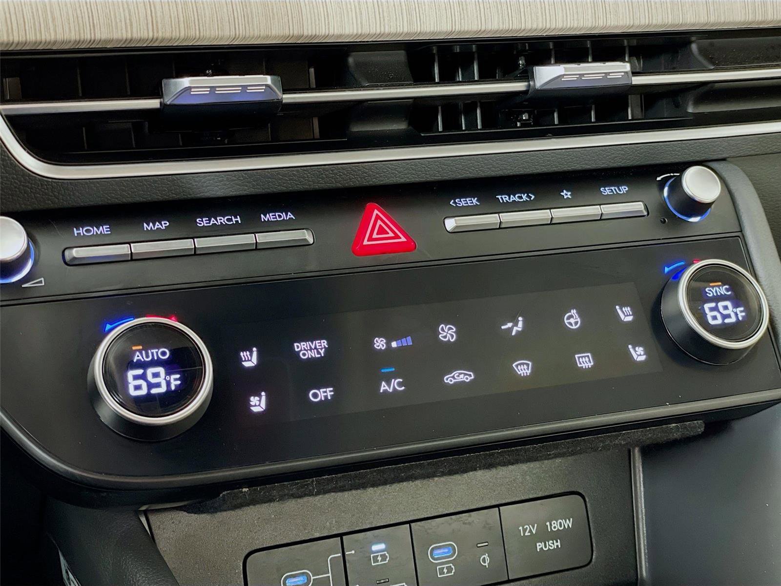 Used 2025 Hyundai Sonata Limited image 20