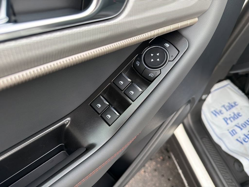 New 2026 Ford Explorer Active w/ Active Comfort Package image 11