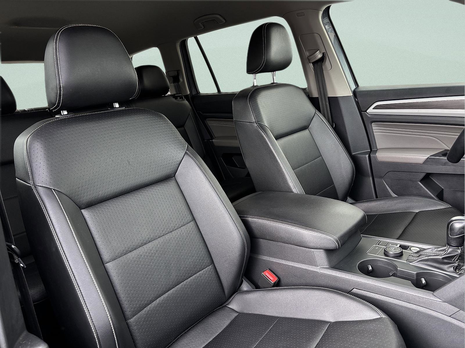 Used 2021 Volkswagen Atlas SE image 36