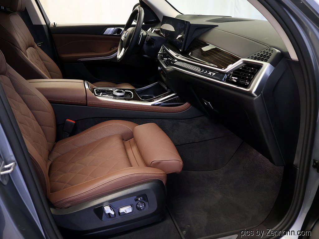 Certified 2026 BMW X7 xDrive40i AWD/4WD image 40