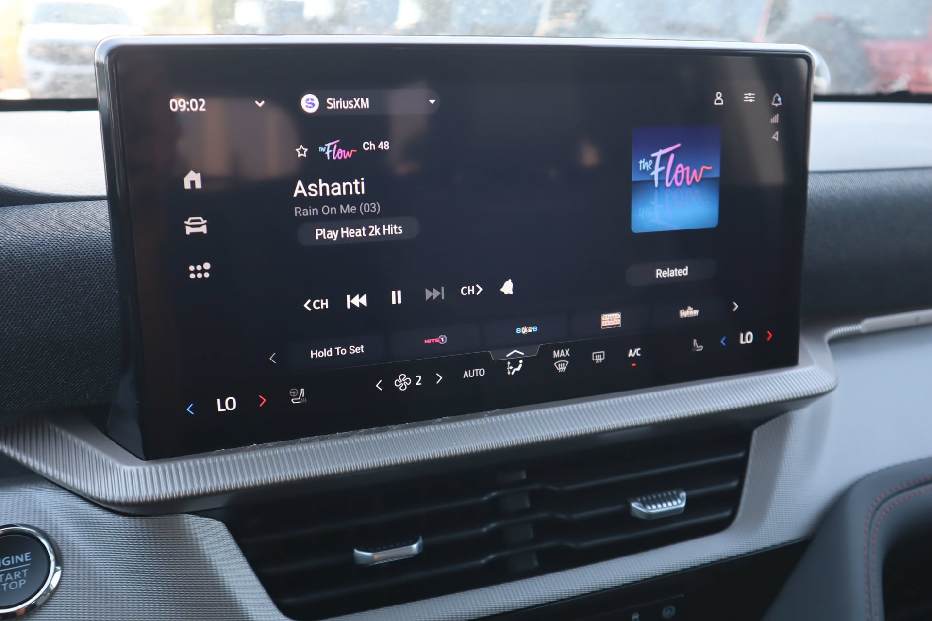 New 2026 Ford Explorer Active w/ Active Comfort Package RWD image 5