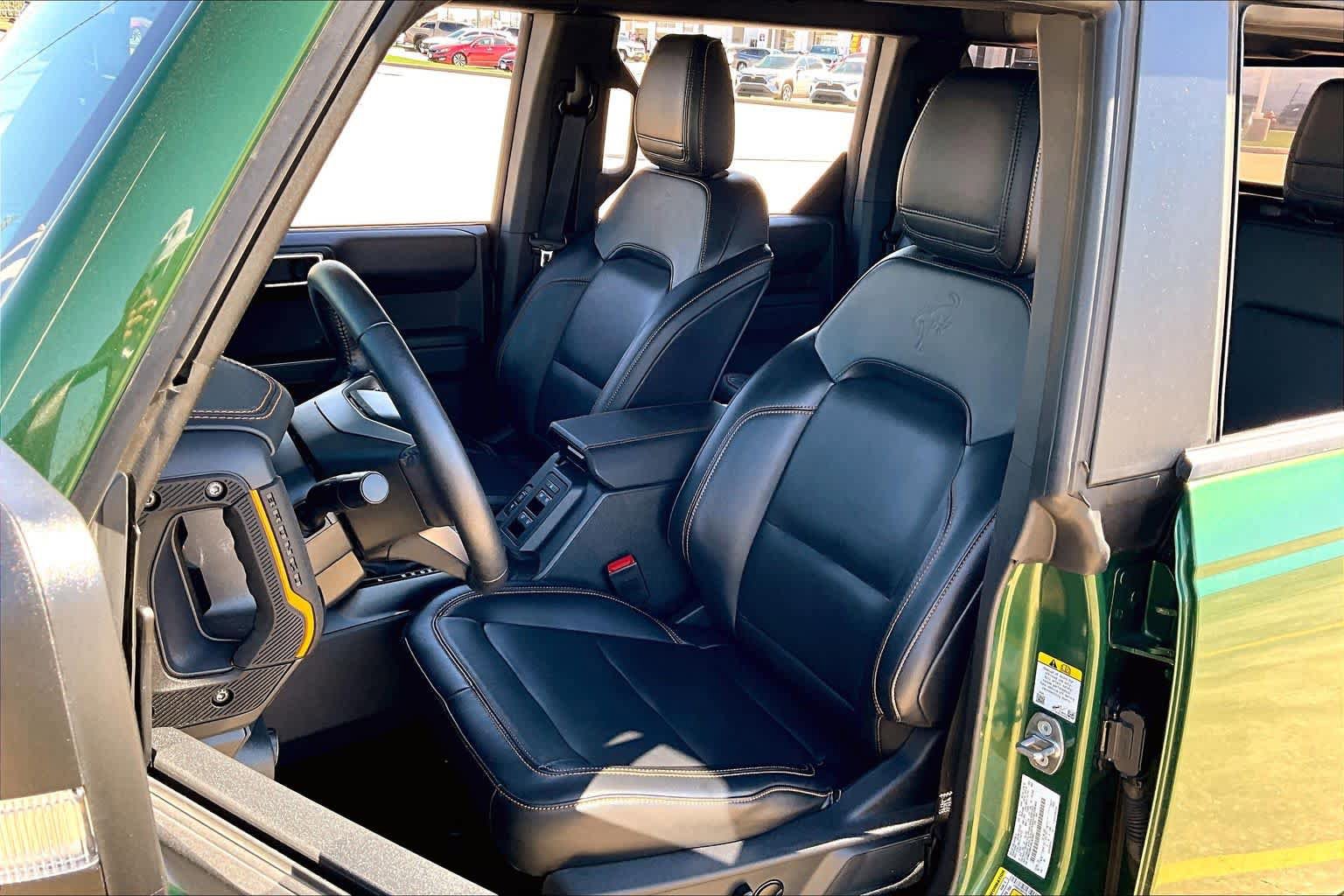 Used 2024 Ford Bronco Badlands AWD/4WD image 17
