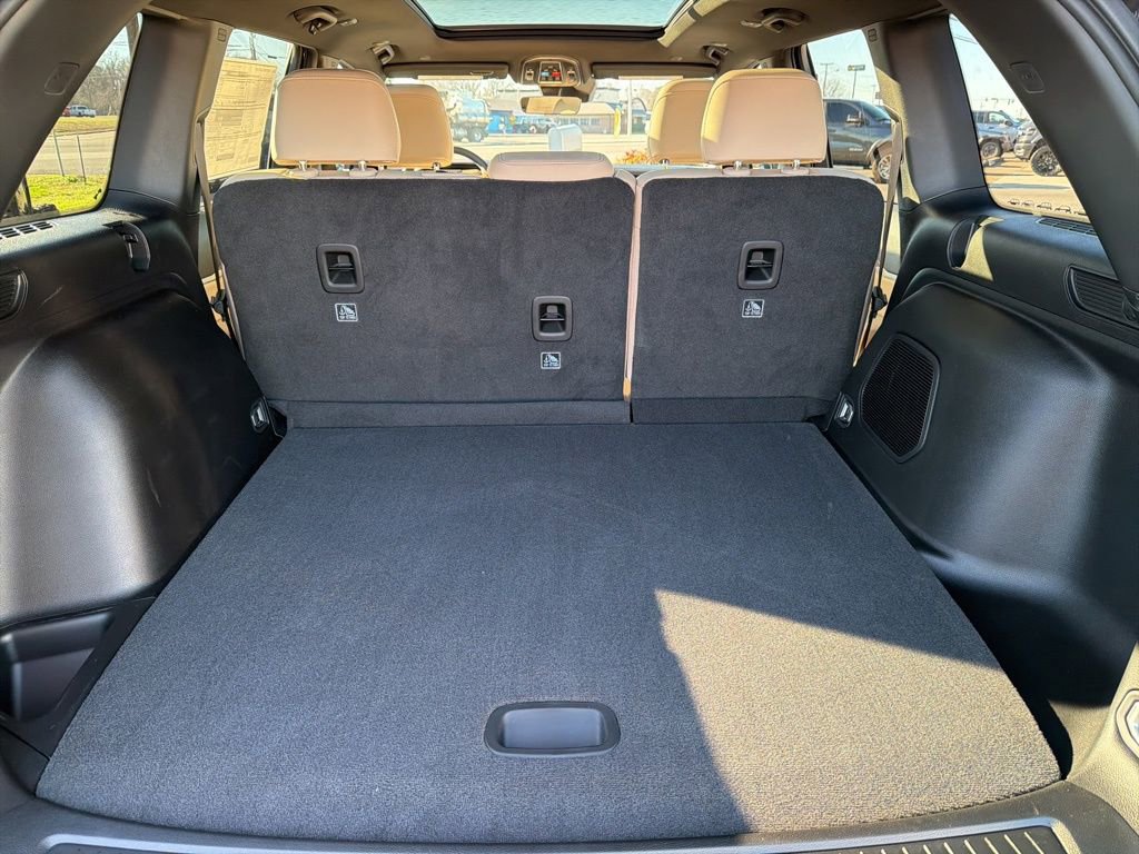 New 2026 Jeep Grand Cherokee Limited w/ Limited Altitude Package image 8