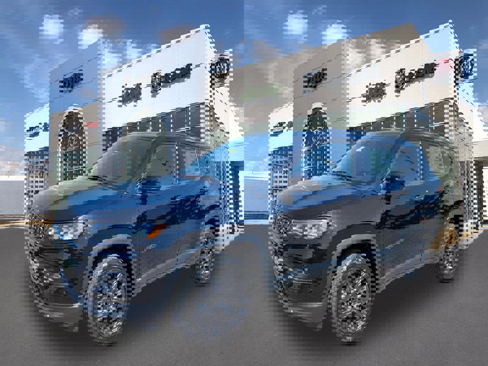 New 2026 Jeep Compass Latitude AWD/4WD image 4