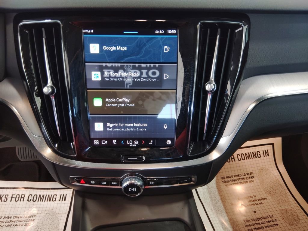 Used 2025 Volvo S60 B5 Core image 20