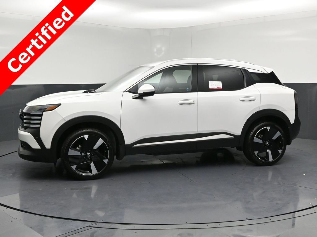 Certified 2025 Nissan Kicks SR image 2