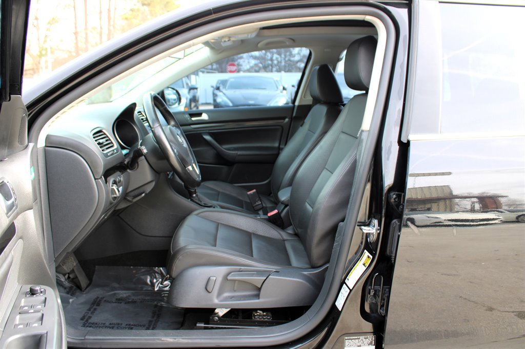 Used 2014 Volkswagen Jetta TDI image 15
