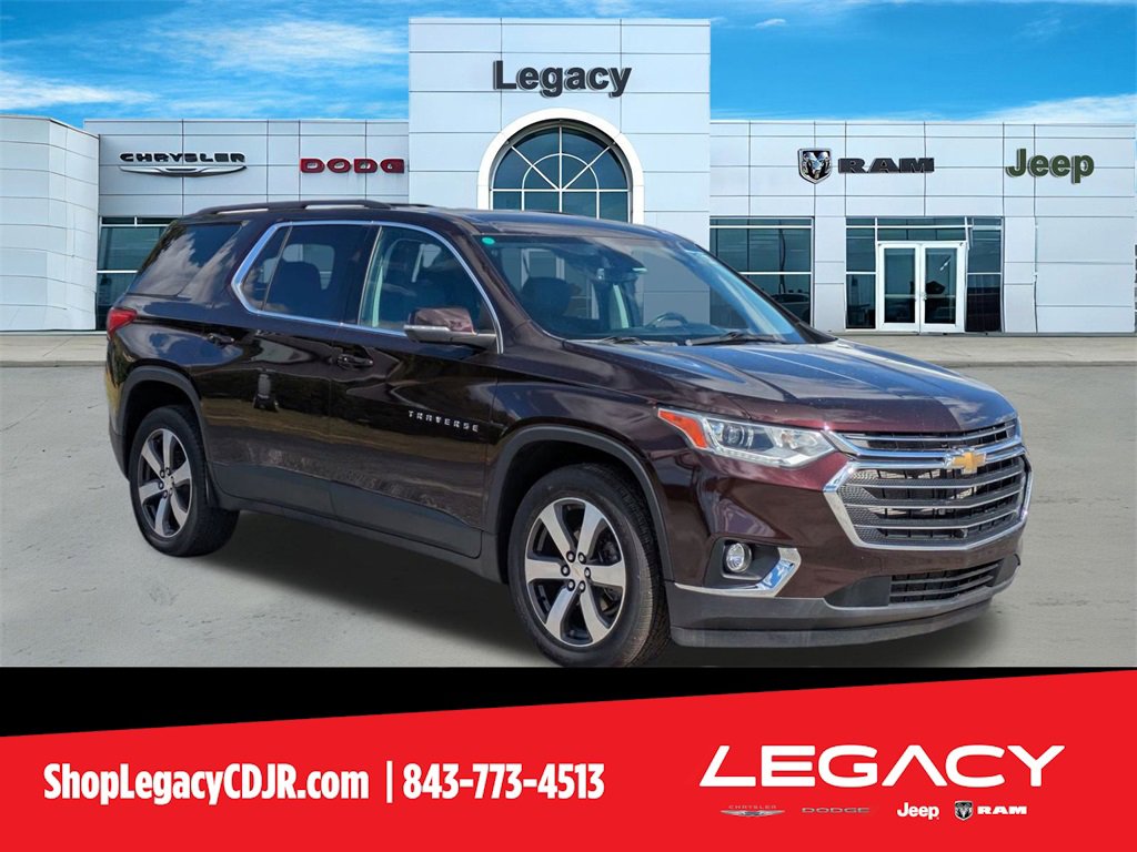 Used 2021 Chevrolet Traverse LT w/ LT Premium Package