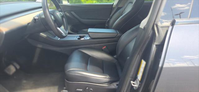 Used 2021 Tesla Model Y Long Range AWD/4WD image 12