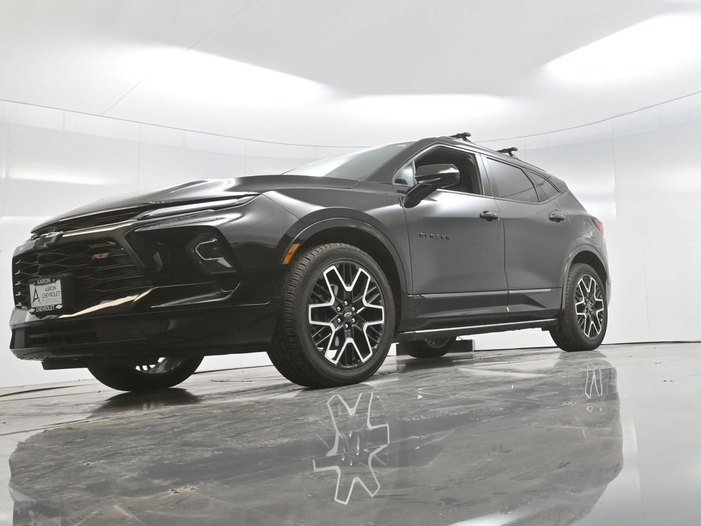 Used 2024 Chevrolet Blazer RS w/ Driver Confidence II Package image 39