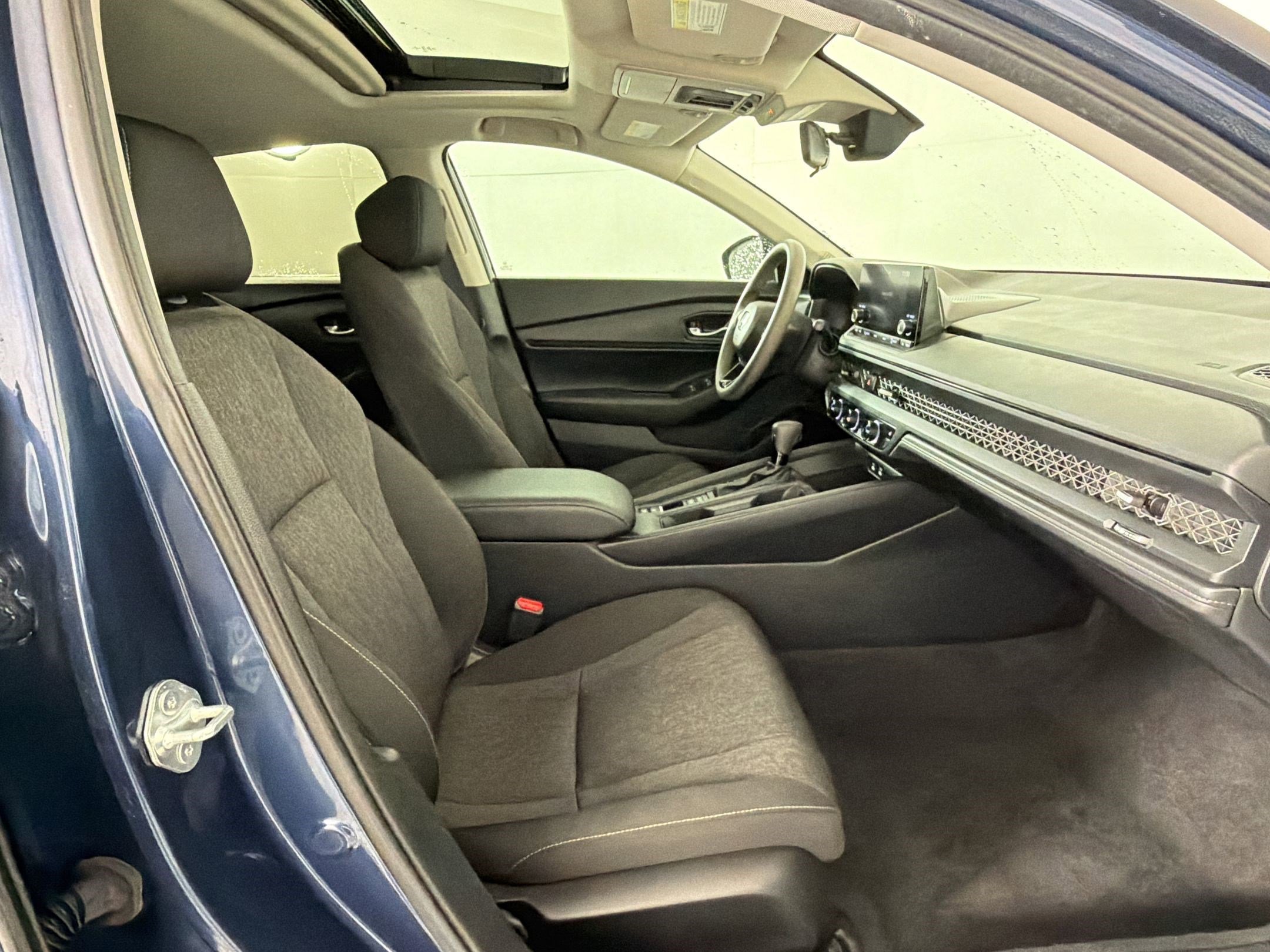 Certified 2023 Honda Accord EX image 30