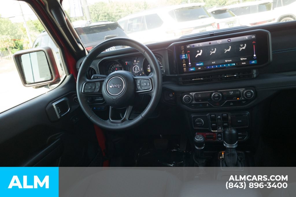 Used 2024 Jeep Wrangler Unlimited Rubicon 4xe AWD/4WD image 21