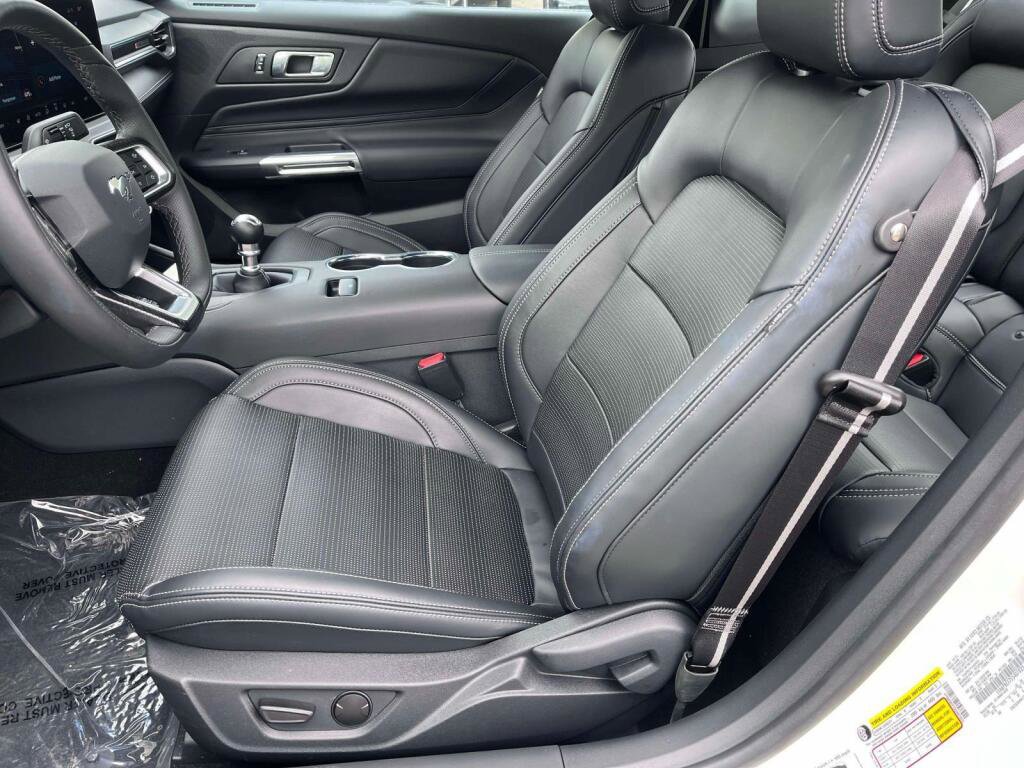 New 2025 Ford Mustang GT Premium w/ 60th Anniversary Package RWD image 17