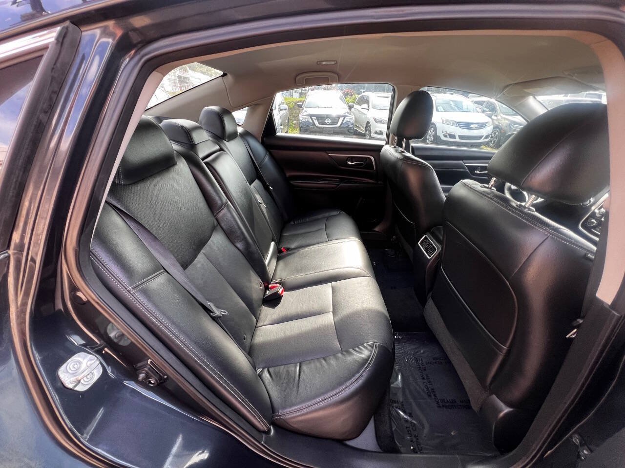 Used 2018 Nissan Altima 2.5 SL FWD image 11