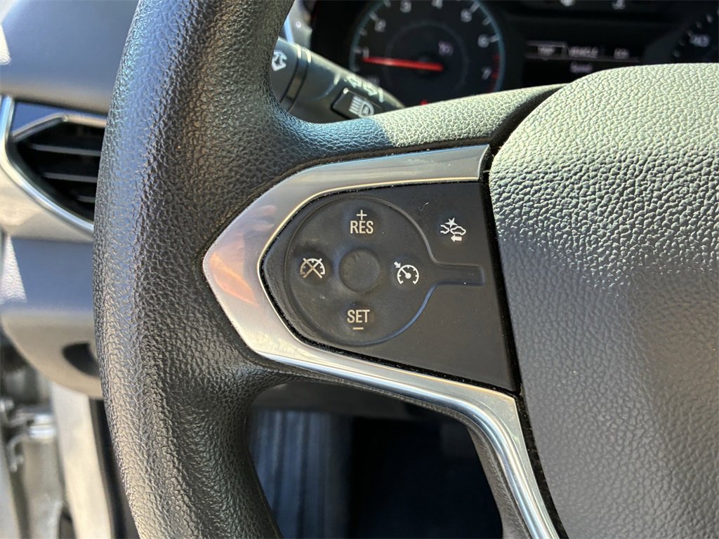 Used 2021 Chevrolet Traverse LS image 22