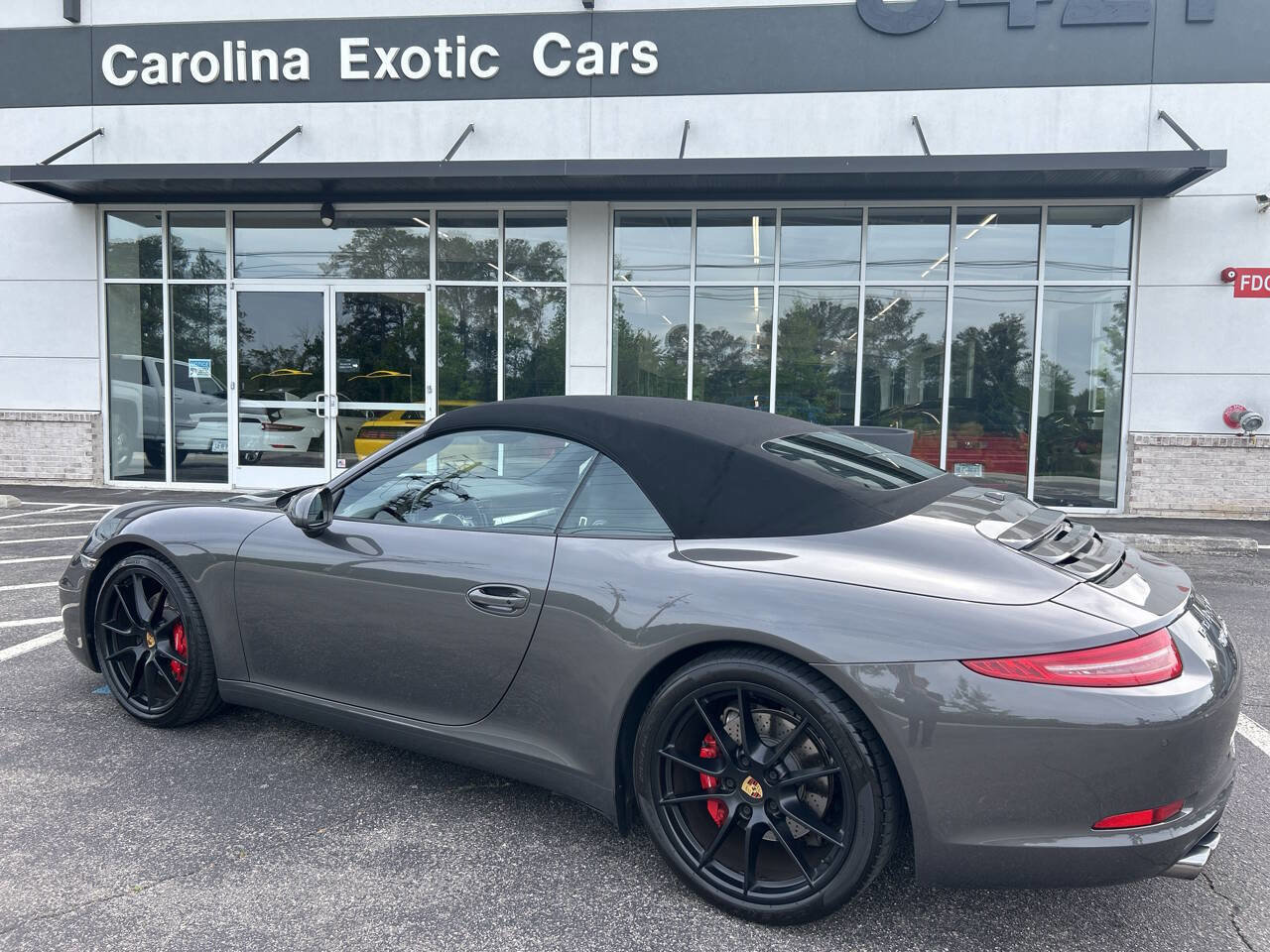 Used 2016 Porsche 911 Carrera S RWD image 34
