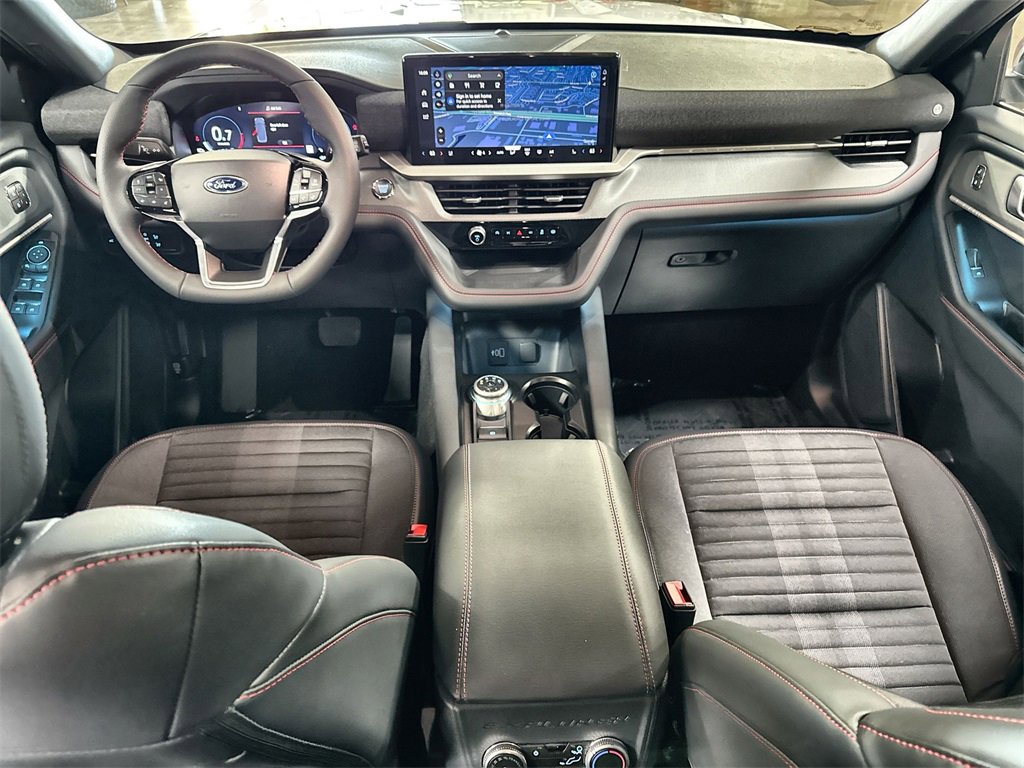 New 2026 Ford Explorer ST-Line w/ ST-Line Street Pack image 27