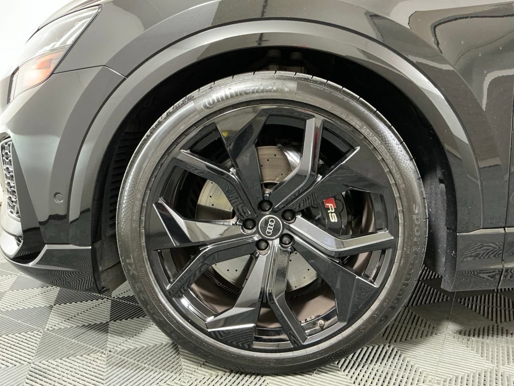 Used 2024 Audi RS Q8 AWD/4WD image 32