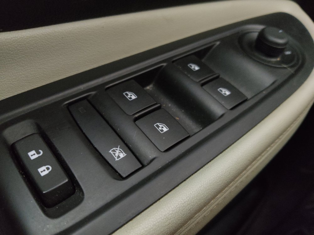 Used 2019 Buick Encore Preferred FWD image 27