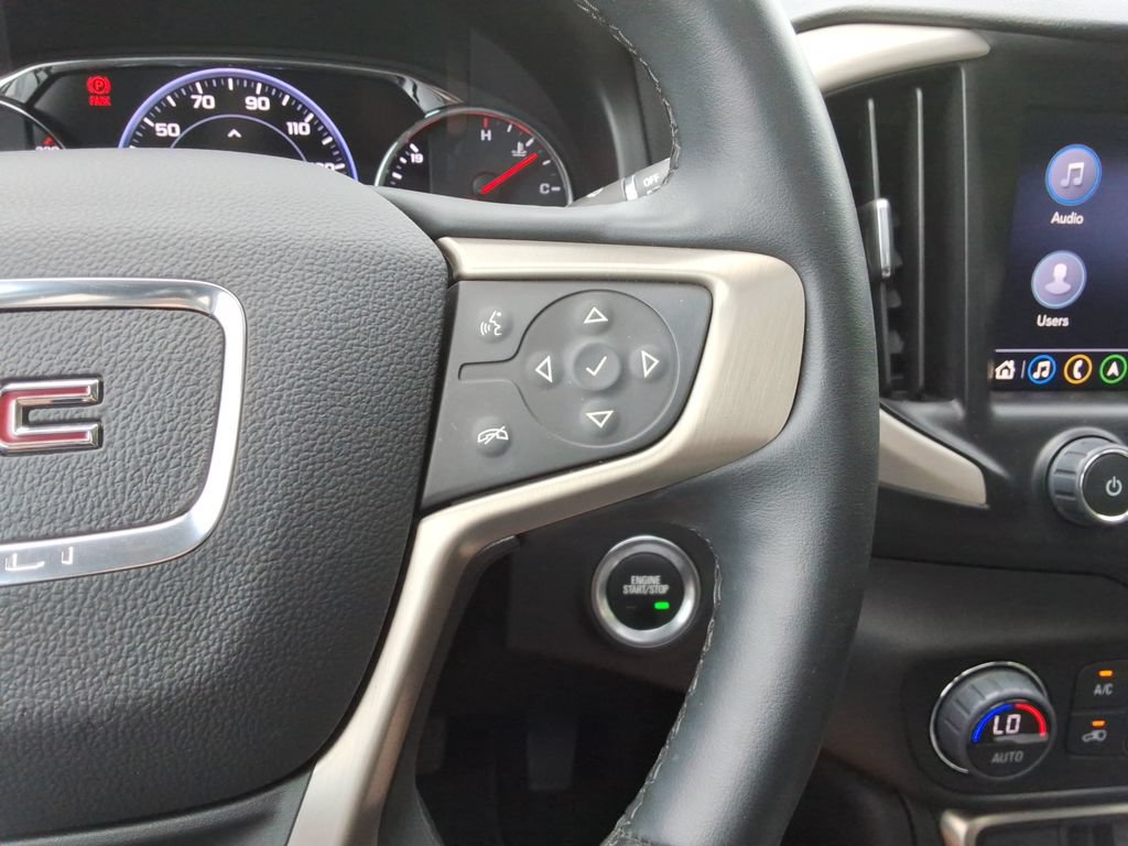 Certified 2024 GMC Terrain Denali w/ Denali Premium Package AWD/4WD image 27