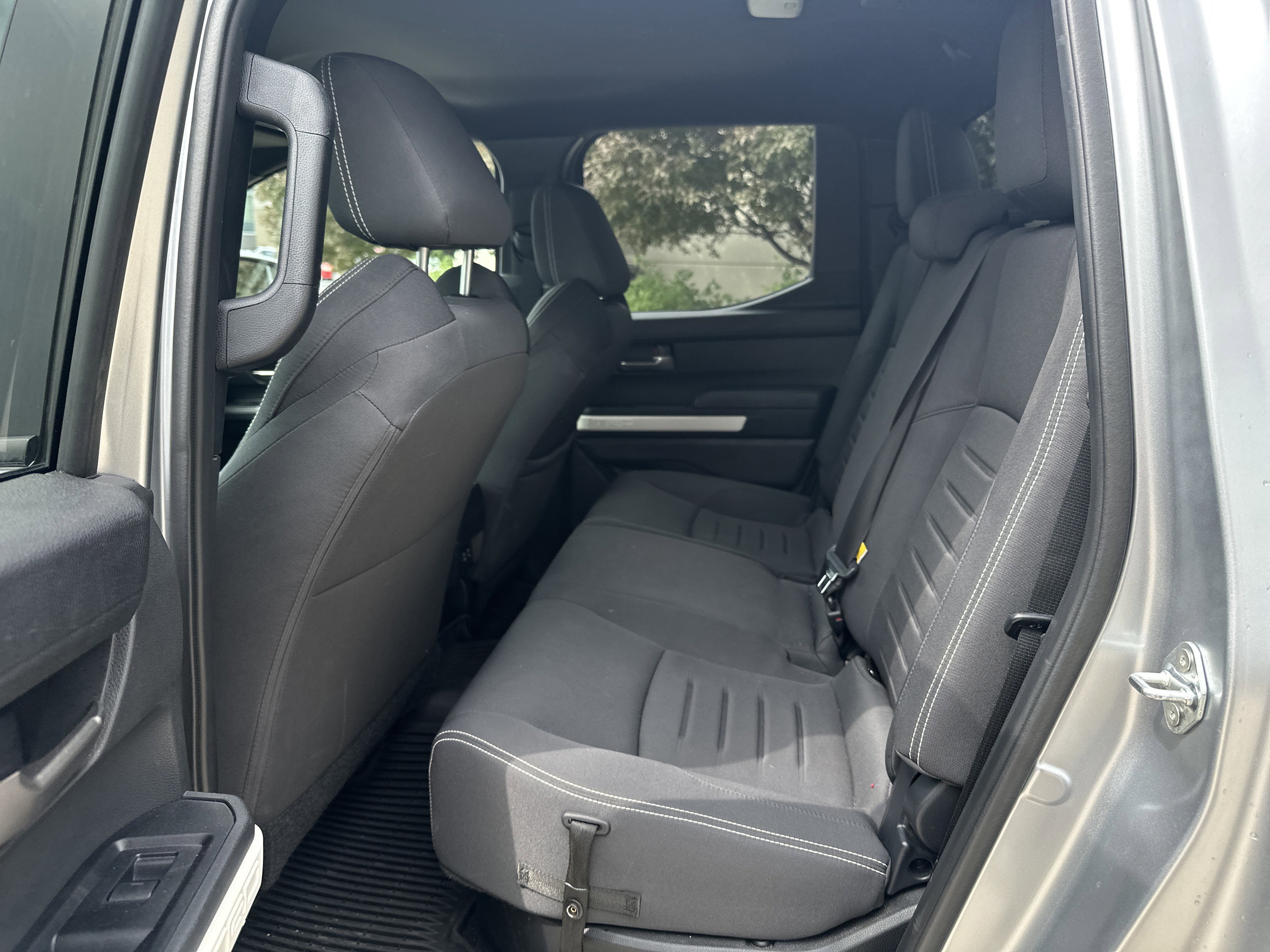 Used 2024 Toyota Tacoma TRD Sport AWD/4WD image 25