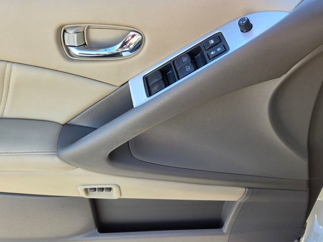 Used 2014 Nissan Murano SL w/ Navigation Package image 33