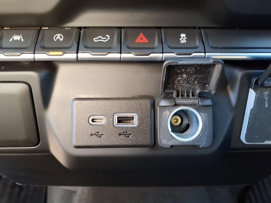 Used 2022 Chevrolet Silverado 1500 Custom image 20