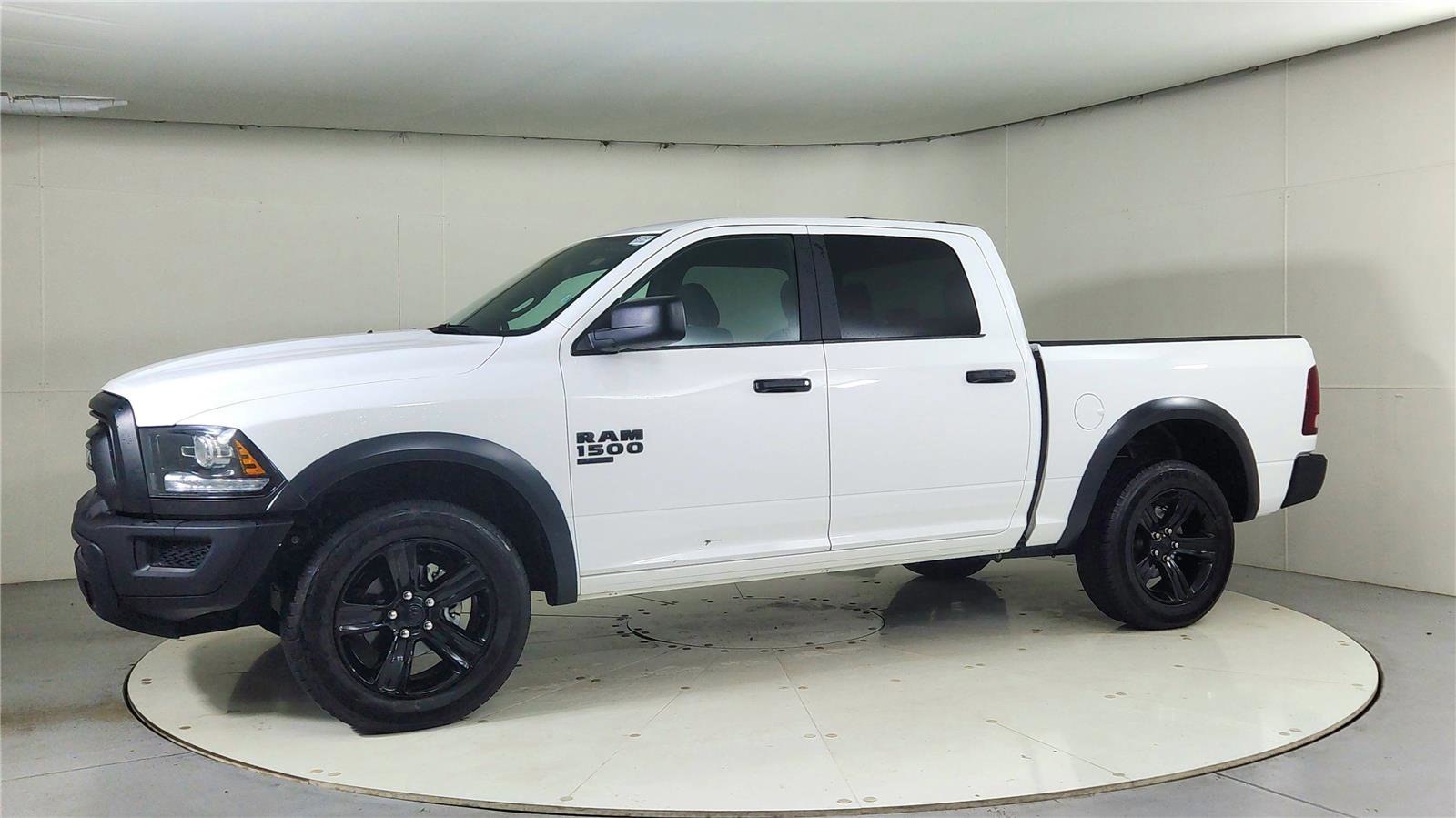 Used 2024 RAM 1500 Classic Warlock image 3