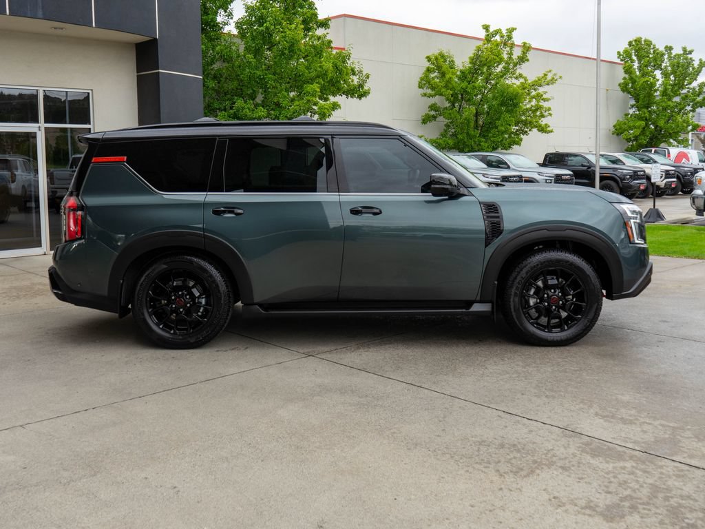 Used 2026 Nissan Armada PRO-4X AWD/4WD image 8