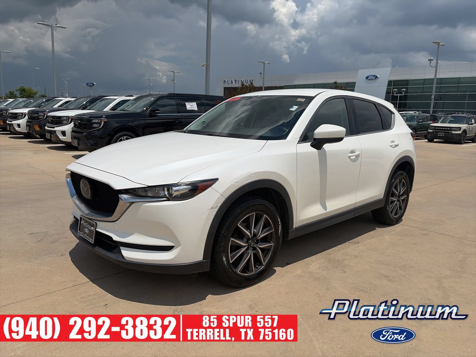 Used 2018 MAZDA CX-5 Touring FWD image 1