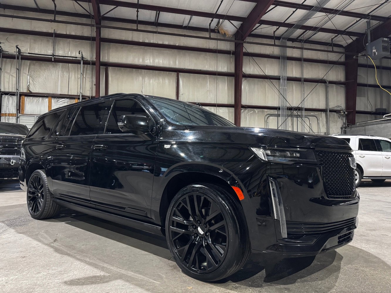 Used 2021 Cadillac Escalade ESV Sport Platinum w/ LPO, ONYX Package image 1