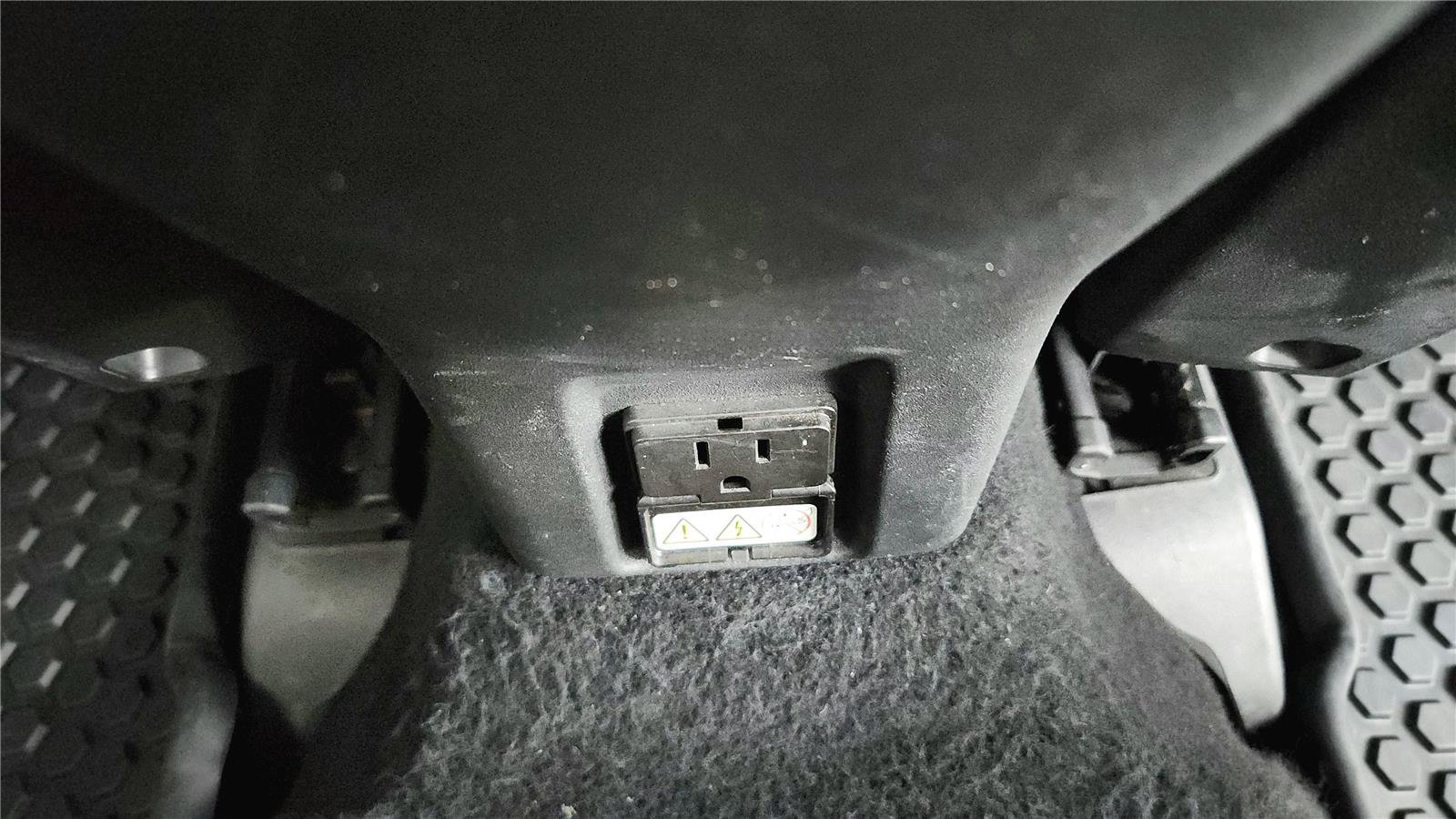 Used 2016 Jeep Renegade Trailhawk AWD/4WD image 21