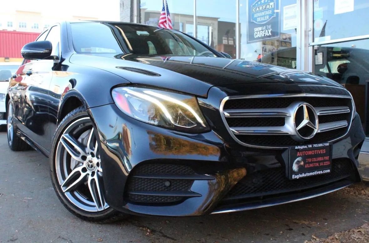 Used 2017 Mercedes-Benz E 300 4MATIC image 1