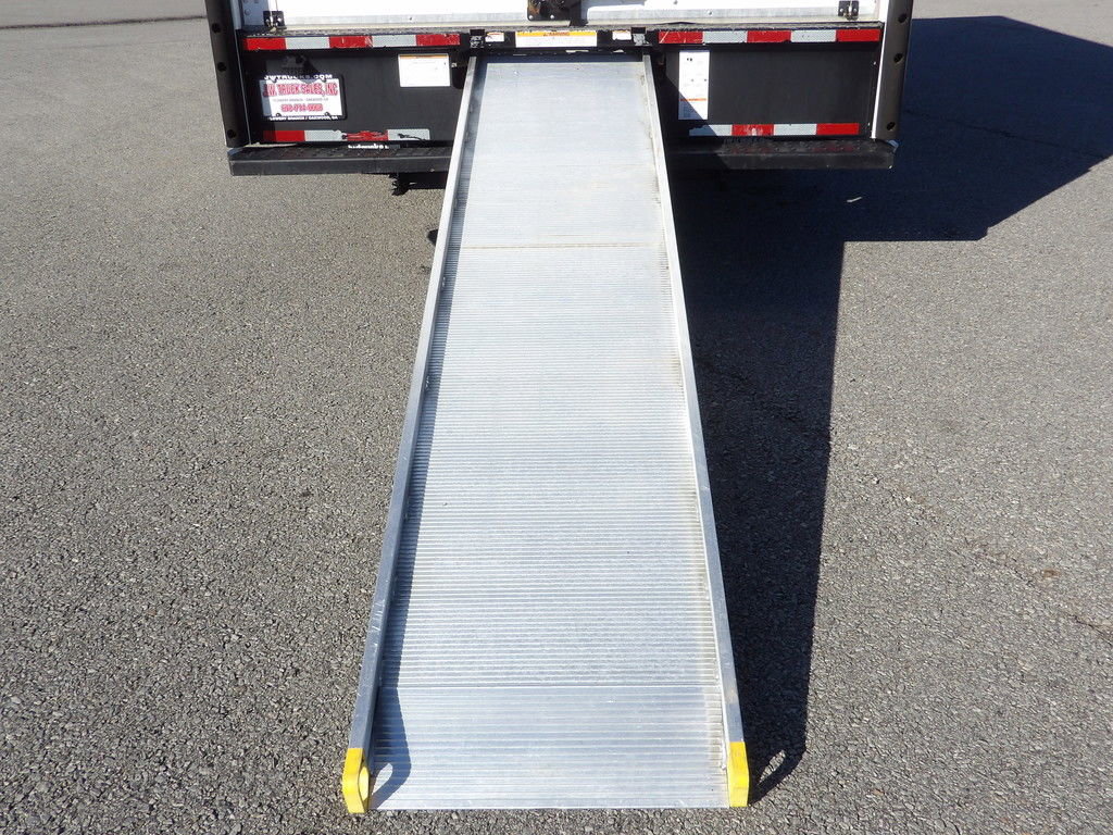 Used 2021 Ford E-350 and Econoline 350 Super Duty RWD image 39