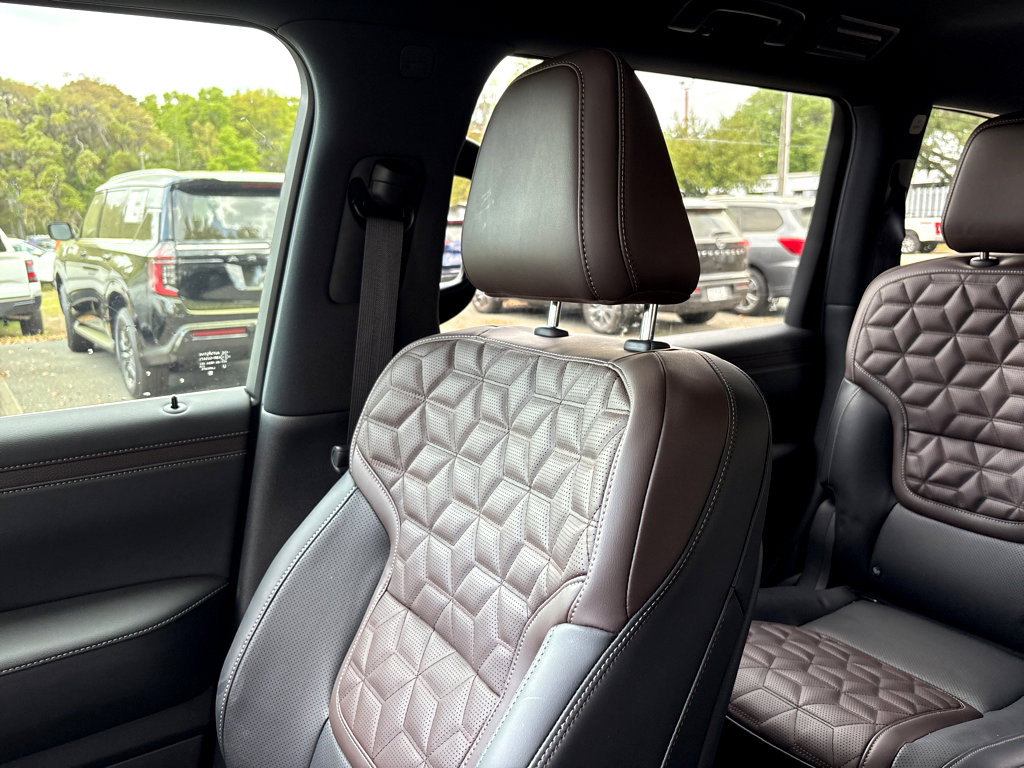 New 2026 Nissan Armada Platinum Reserve AWD/4WD image 5