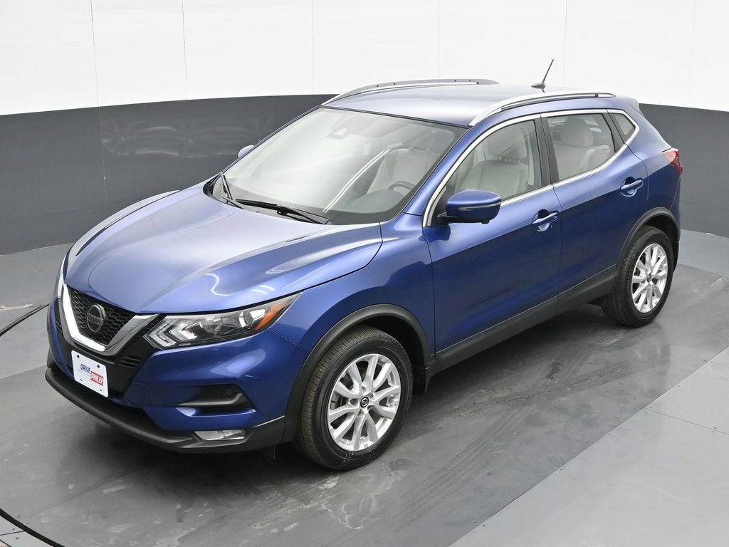 Used 2022 Nissan Rogue Sport SV w/ Technology Package image 17