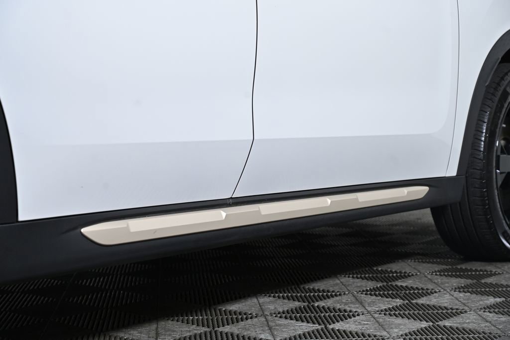 Certified 2025 MINI Cooper Countryman S image 9