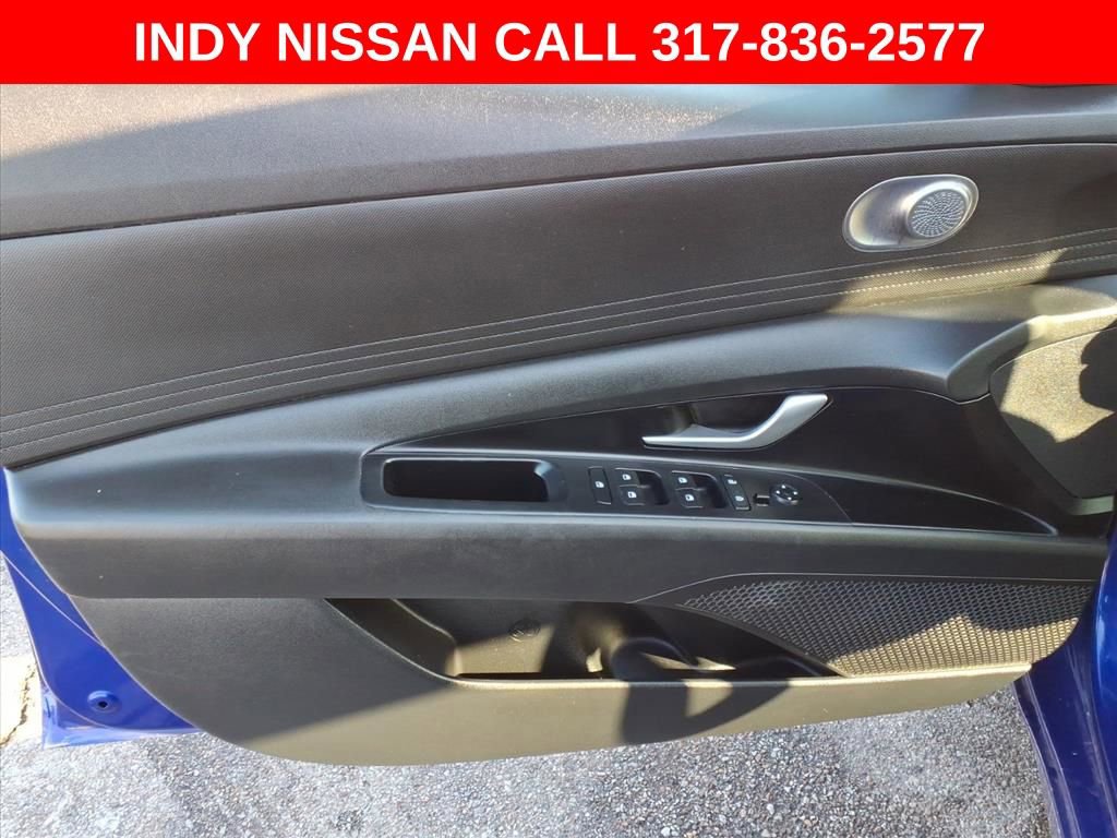 Used 2021 Hyundai Elantra SEL image 5