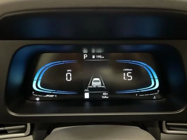 Used 2026 Hyundai Elantra Sport image 16