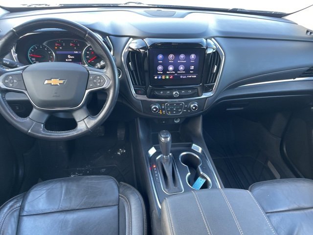 Used 2020 Chevrolet Traverse LT image 3