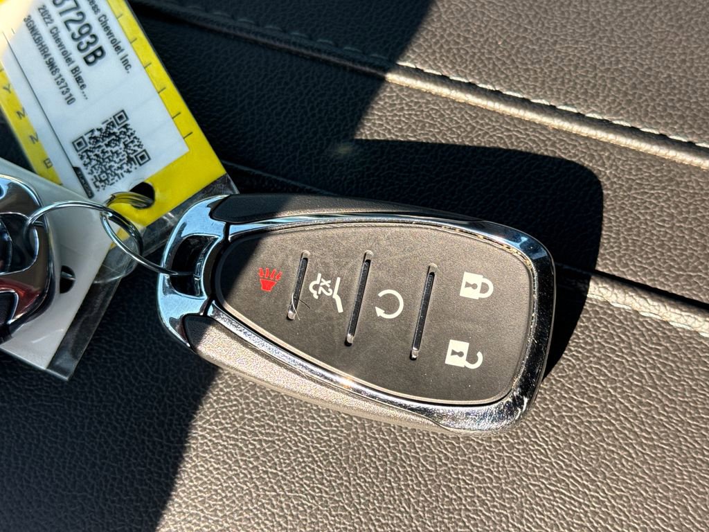 Certified 2022 Chevrolet Blazer LT AWD/4WD image 24