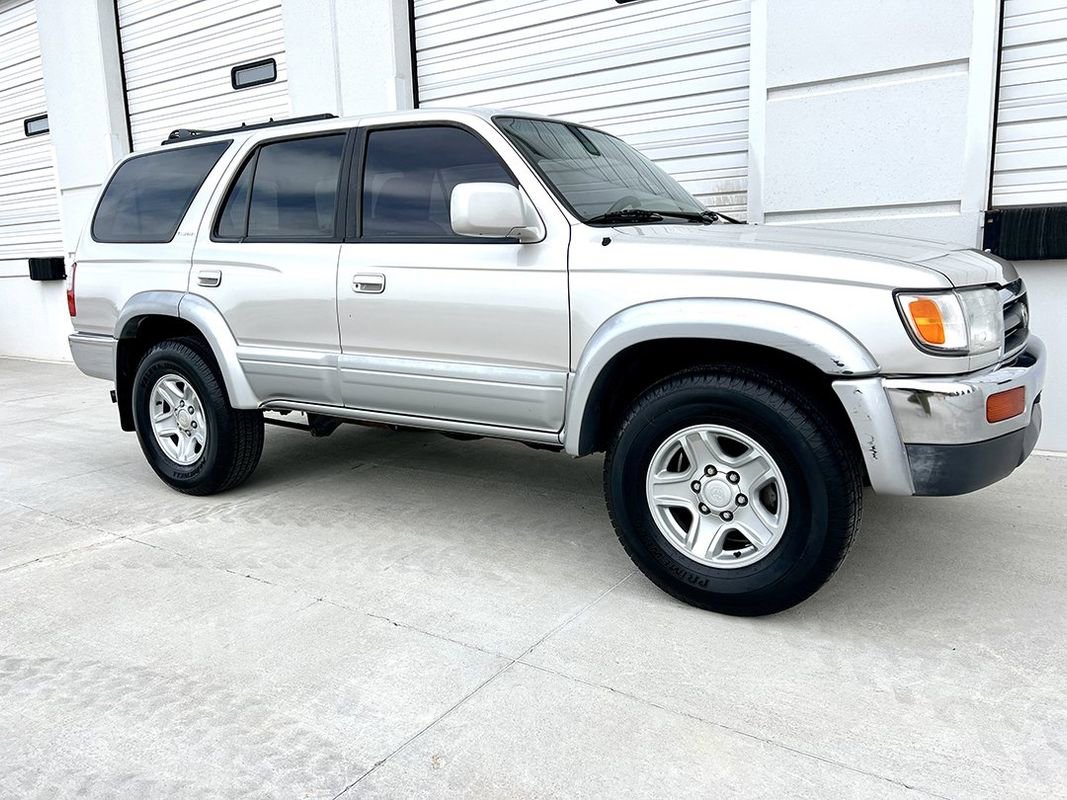 Used 1998 Toyota 4Runner Limited image 2