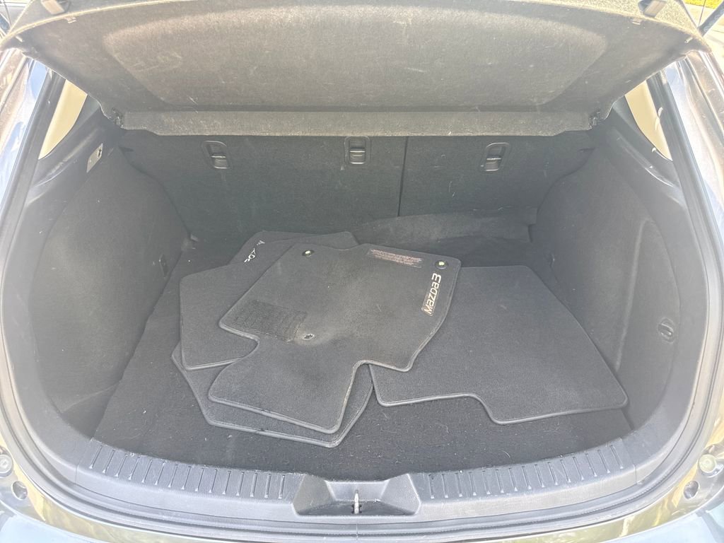 Used 2017 MAZDA MAZDA3 Touring FWD image 32