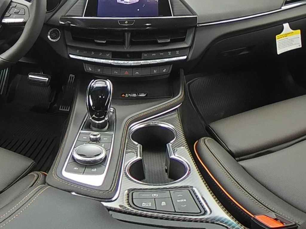 New 2025 Cadillac CT4 V w/ LPO, ONYX Package AWD/4WD image 13