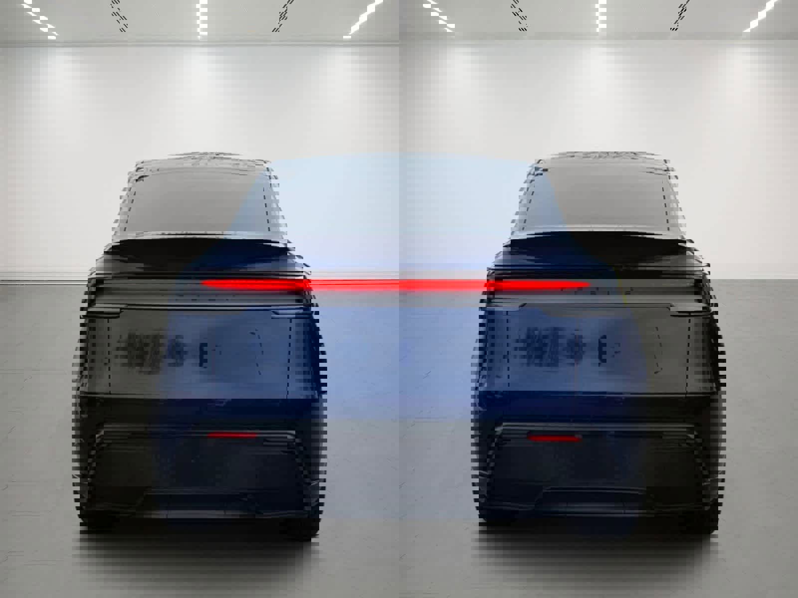 Used 2026 Tesla Model Y 2WD image 5